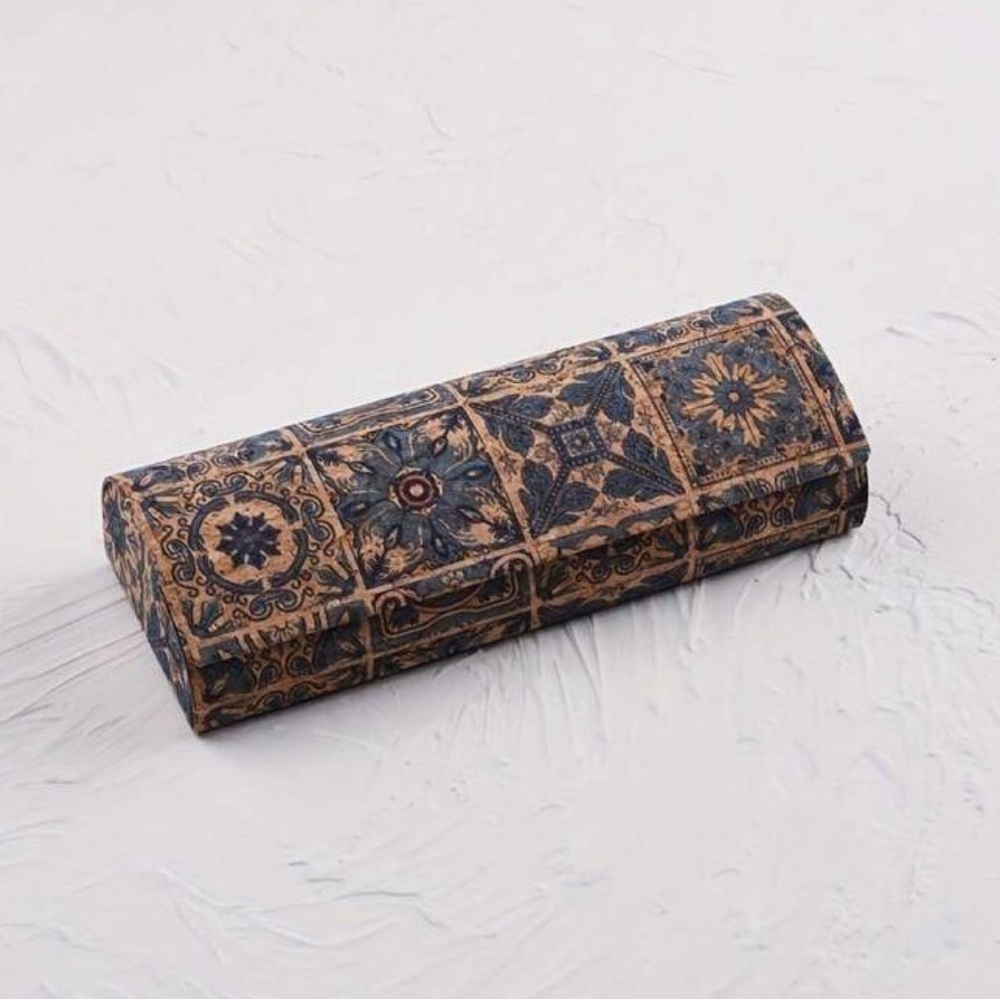 NEW Blue Eyeglass Case Storage Box